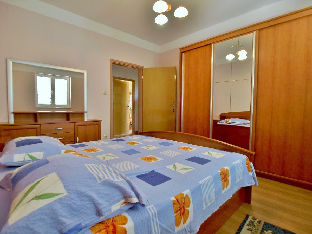 Apartmani Andelo I Ruzica Mundanije 外观 照片
