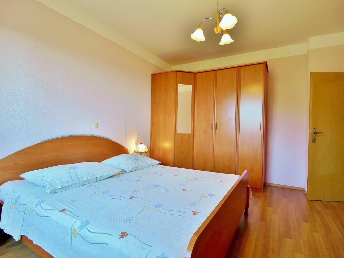 Apartmani Andelo I Ruzica Mundanije 外观 照片