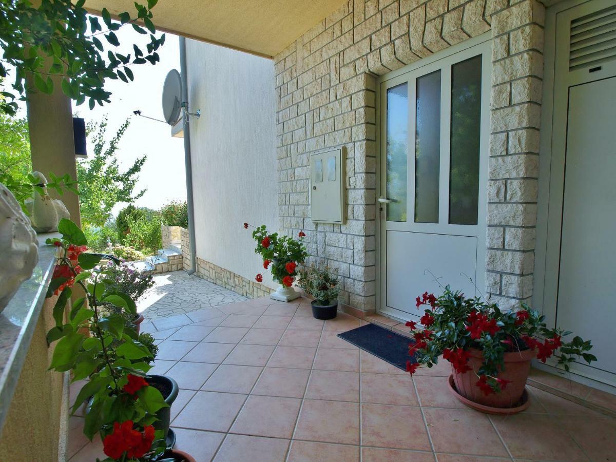 Apartmani Andelo I Ruzica Mundanije 外观 照片