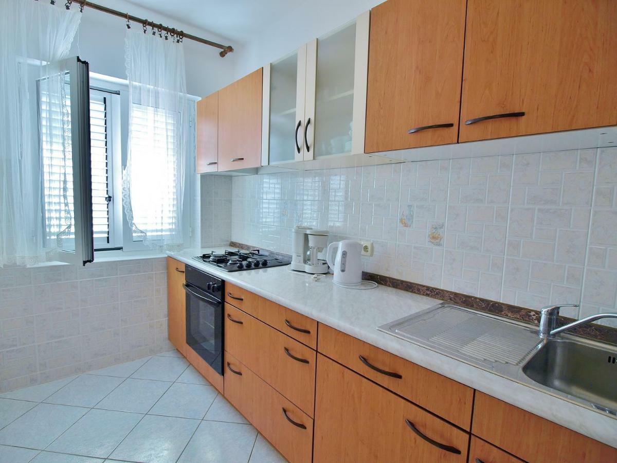 Apartmani Andelo I Ruzica Mundanije 外观 照片